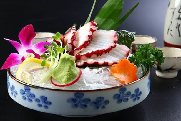 Sashimi Bạch Tuộc